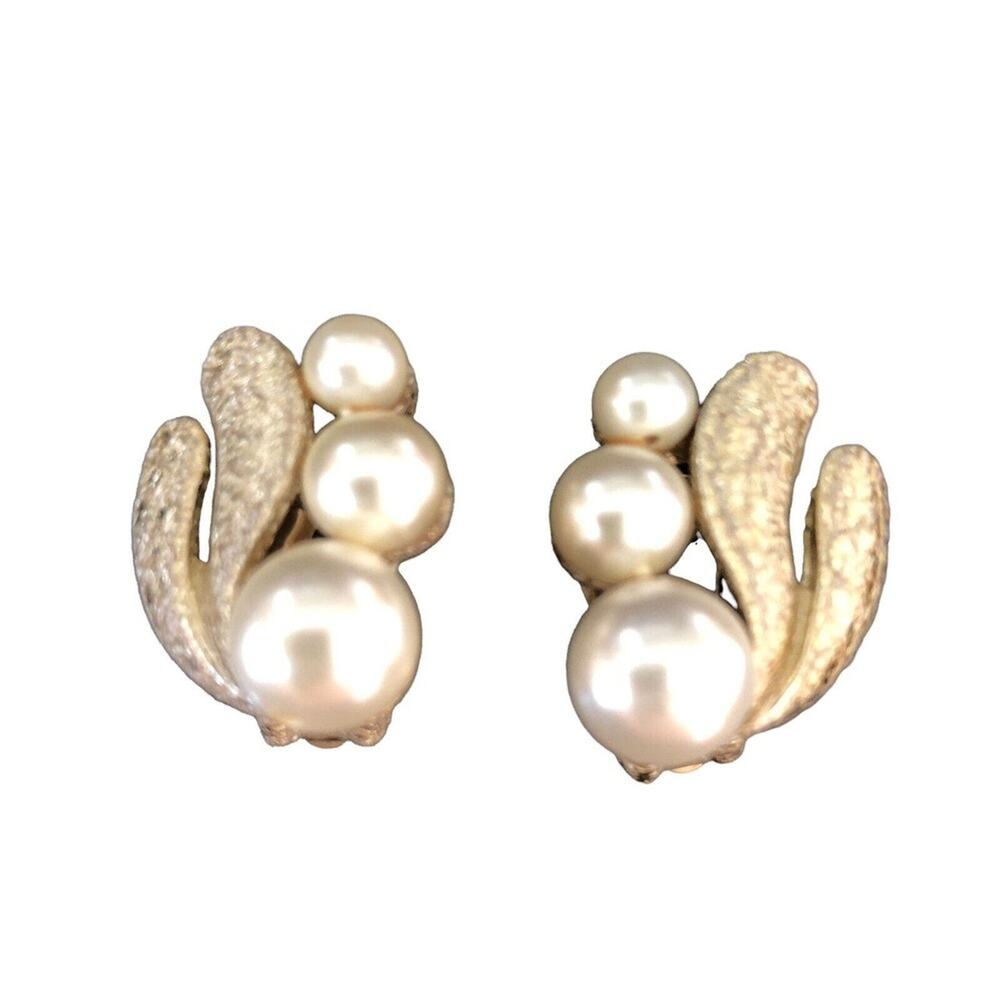 Signed Coro Faux Pearl & Textured Gold Tone Metal Leaf Nature Huggie Earrings